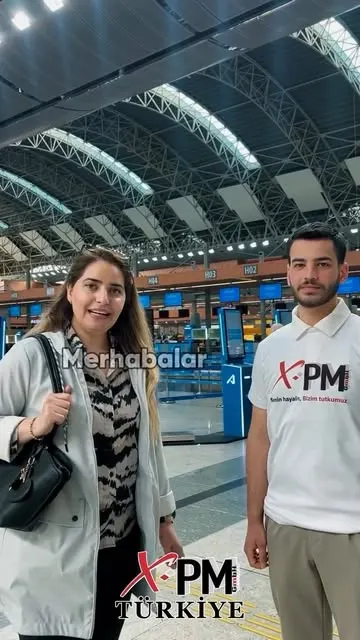 Havalimanında uğurlama: “Merhabalar!”
